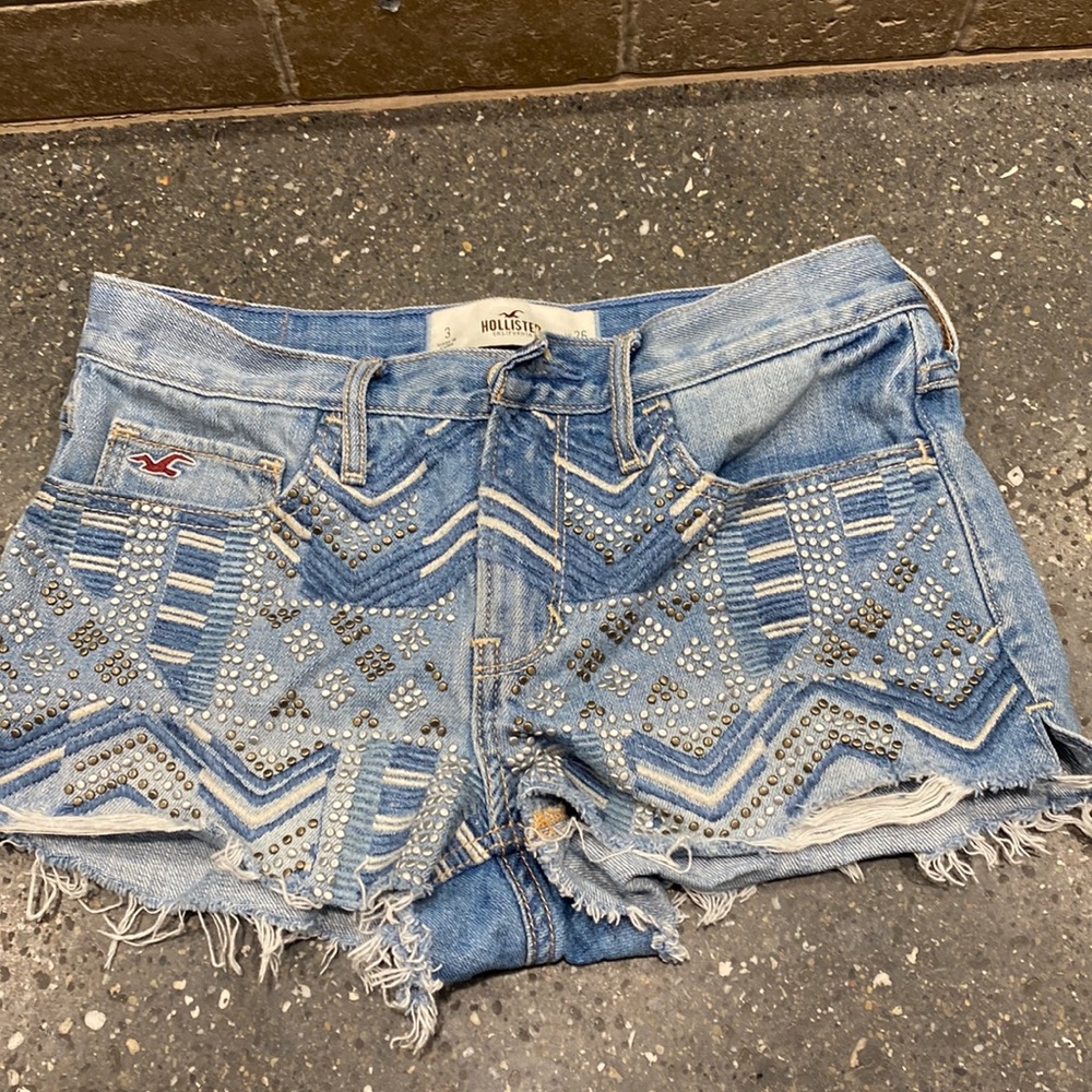 Hollister embellished shorts